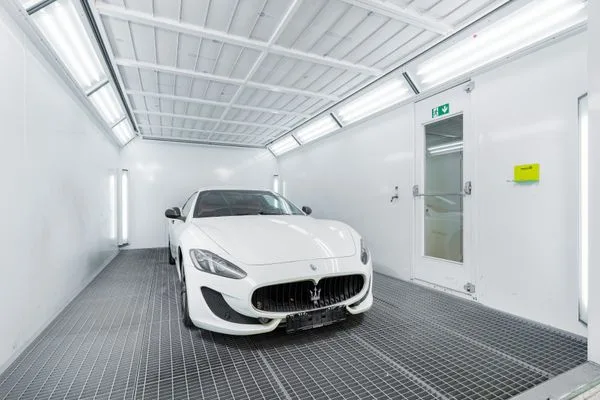 Raccord et retouche peinture carrosserie — Vitry-le-François