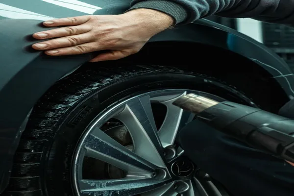Avant/après réparation carrosserie à Vitry-le-François : remise en état